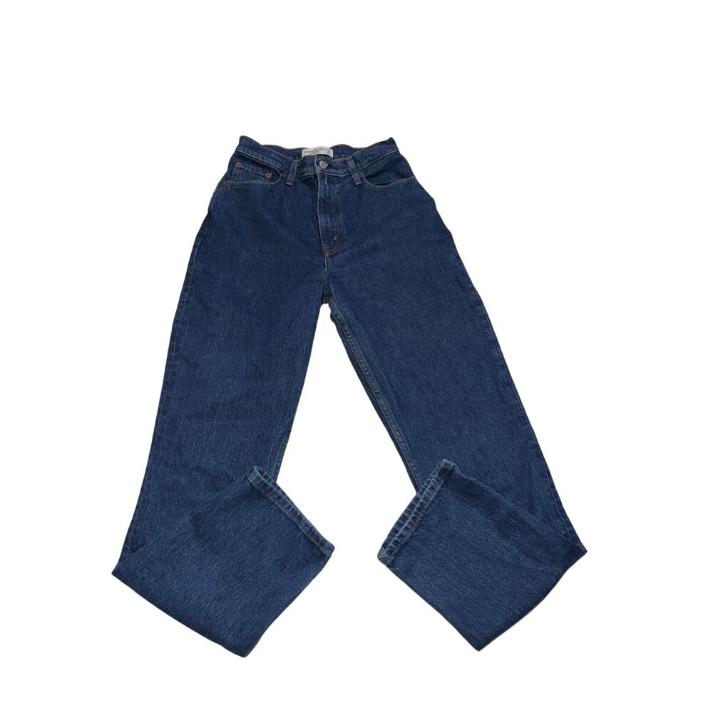 Abercrombie & fitch women’s the 90’s straight ultra high rise curve blue jeans